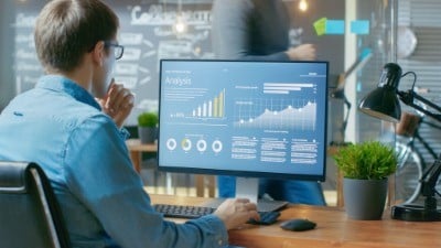 The Key Benefits of Monitoring Your Compressor System